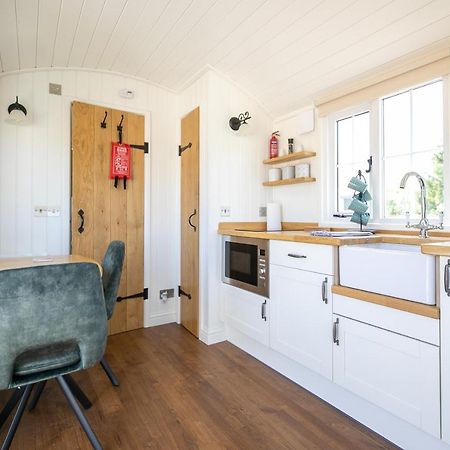 Foresterseat Holidays Forfar Eksteriør bilde