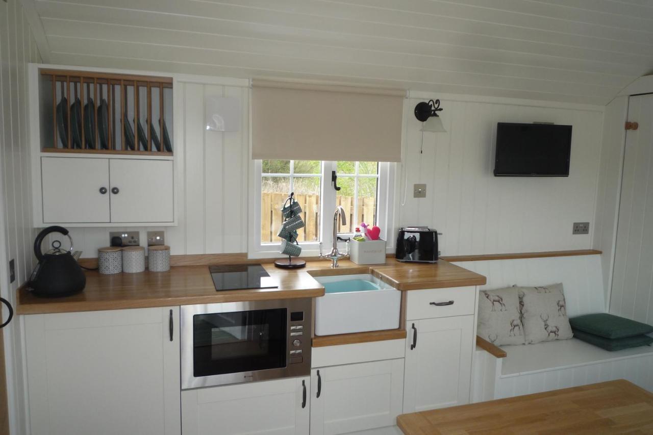 Foresterseat Holidays Forfar Eksteriør bilde